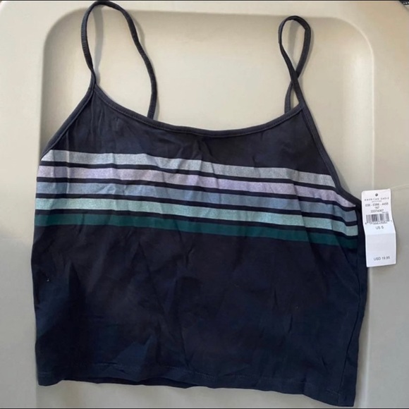 American Eagle crop top - Picture 2 of 3